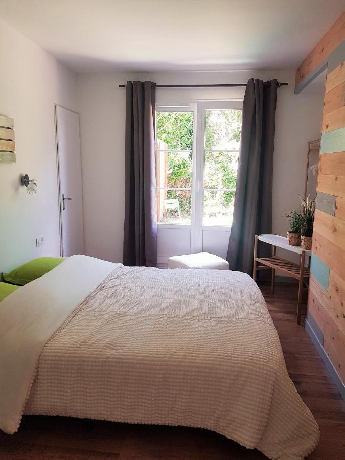 Agathe Et Titi Bed and Breakfast Marigny-les-Reullee Εξωτερικό φωτογραφία