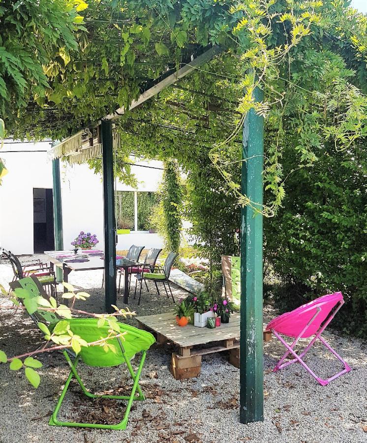 Agathe Et Titi Bed and Breakfast Marigny-les-Reullee Εξωτερικό φωτογραφία